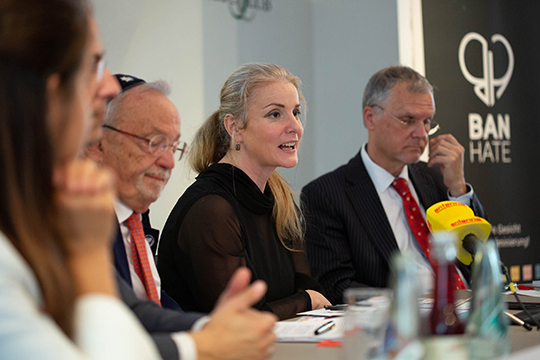 Fotos der Pressekonferenz